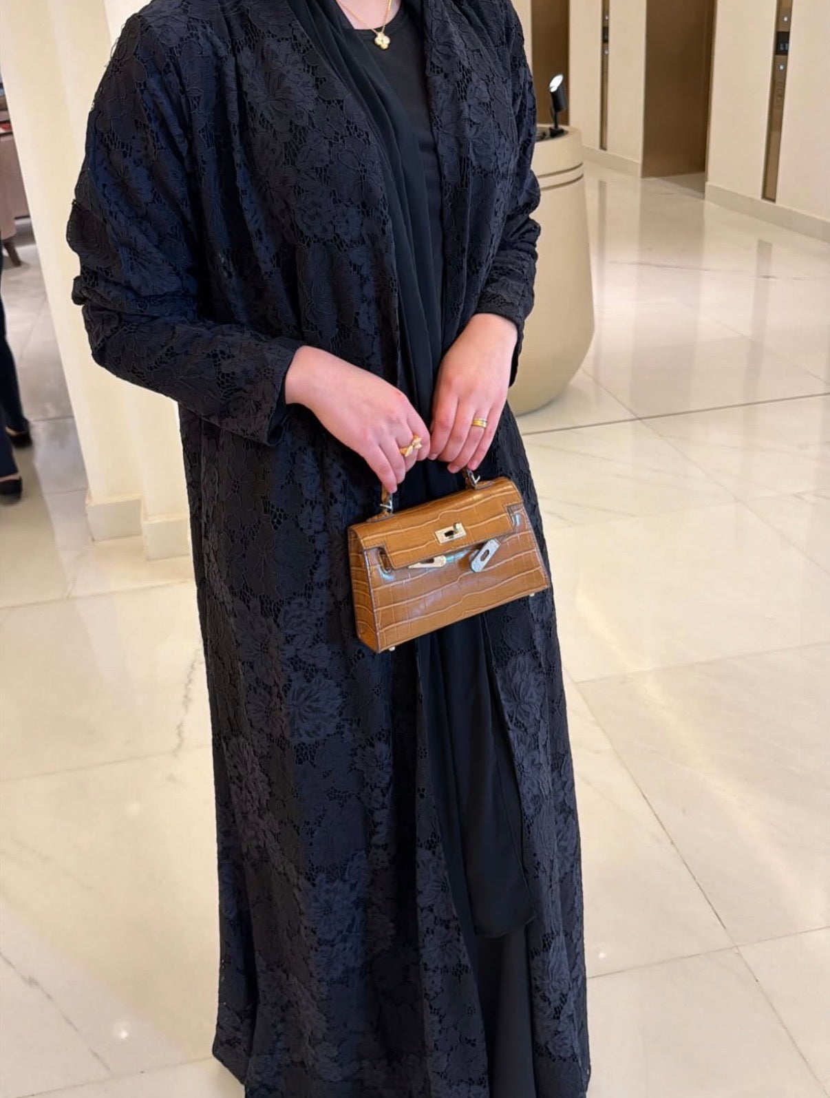 abaya l205