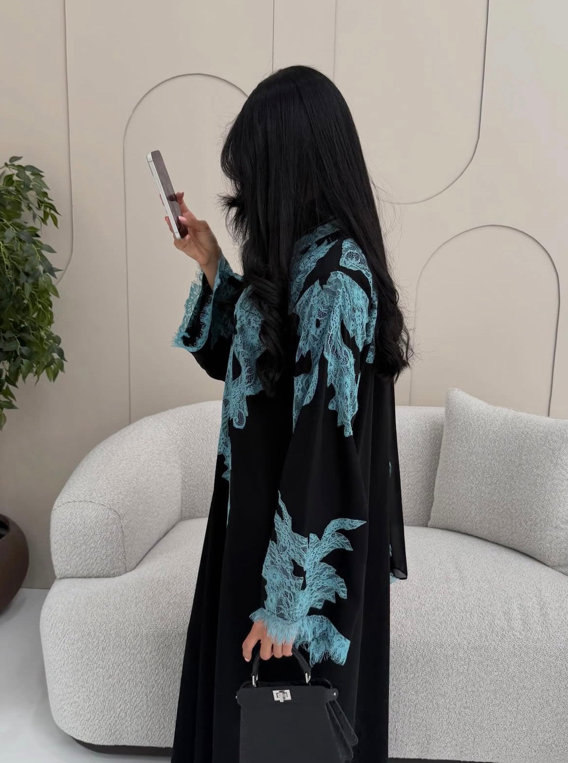 abaya l220
