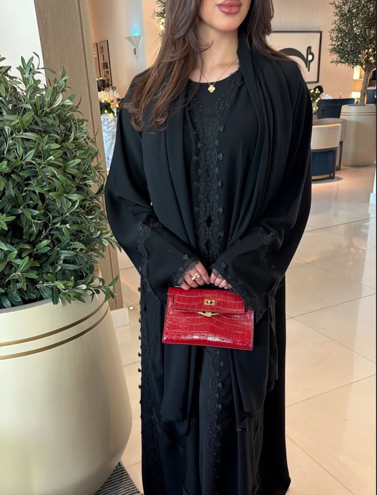 abaya l200