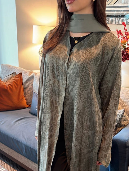 ABAYA L202