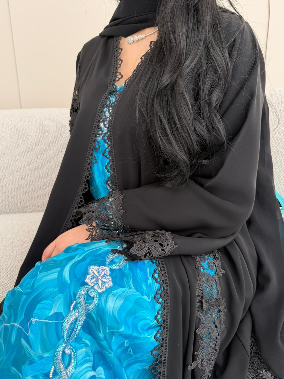 abaya l209
