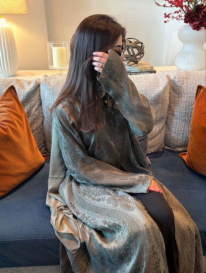 ABAYA L202
